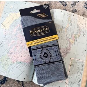 Pendleton Heritage Blue Light Cushion Moisture Wicking Soft Lambswool Socks